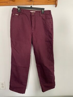 Lee Women's Straight Jeans in Deep Wine